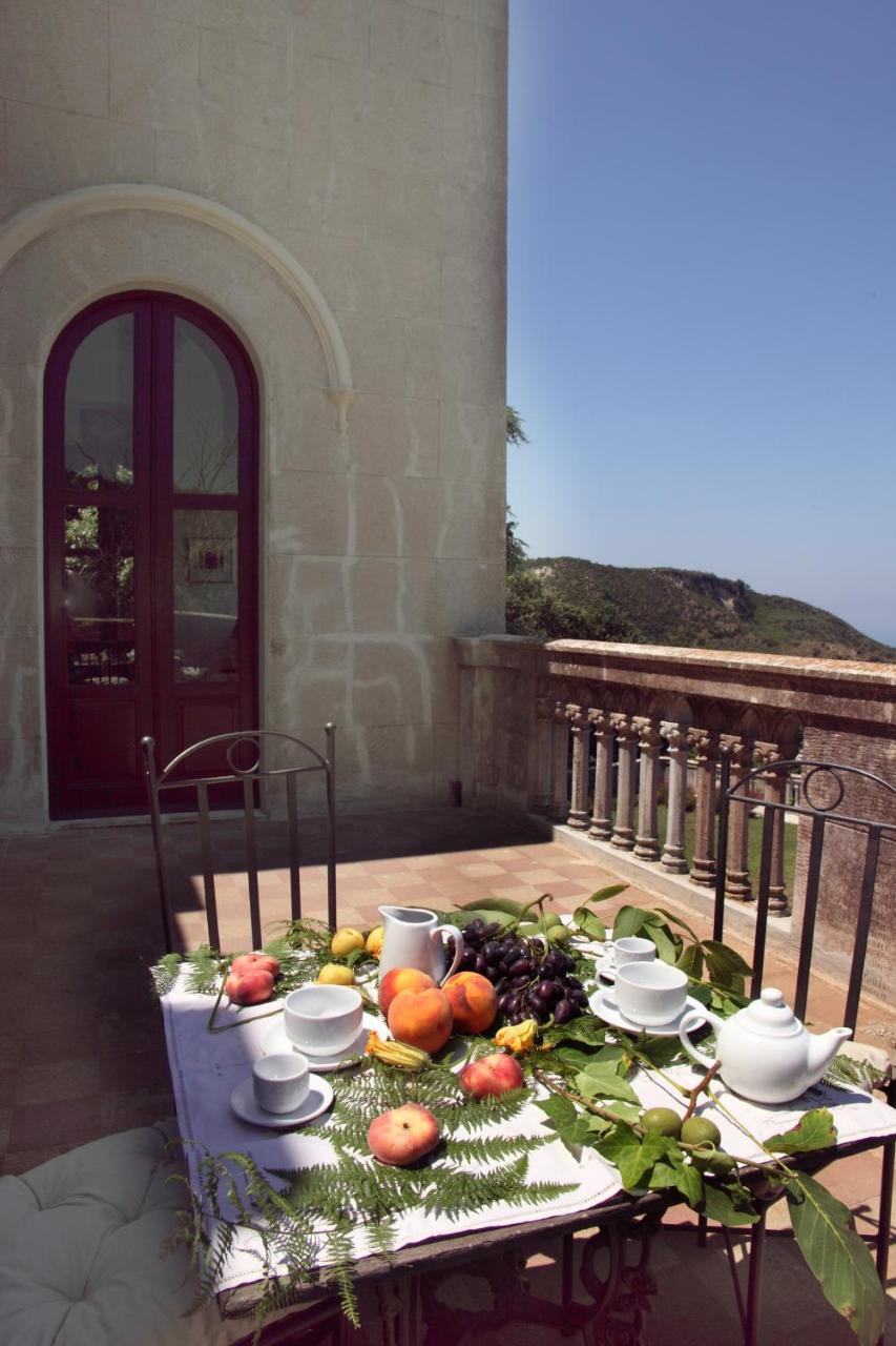 Villa Musolino - Country Resort Мессина Экстерьер фото